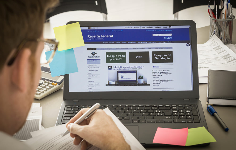 Criar vídeos explicativos ou webinars sobre isenção de imposto de renda para aumentar o engajamento